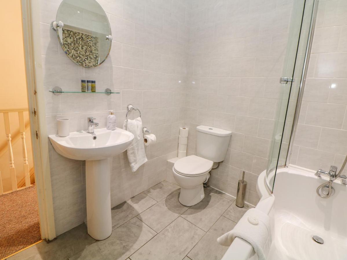 Corner Cottage Бакстон Экстерьер фото